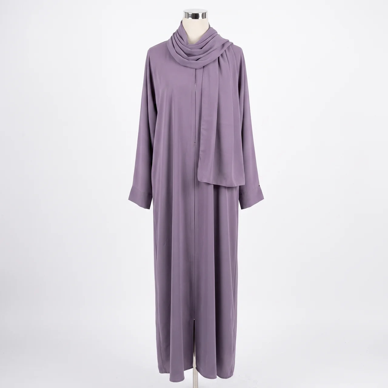 5 abayas bundle only 869 AED !
